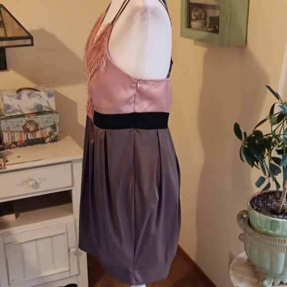 Minuet Peach and Taupe Sleeveless Dress - Picture 4 of 10